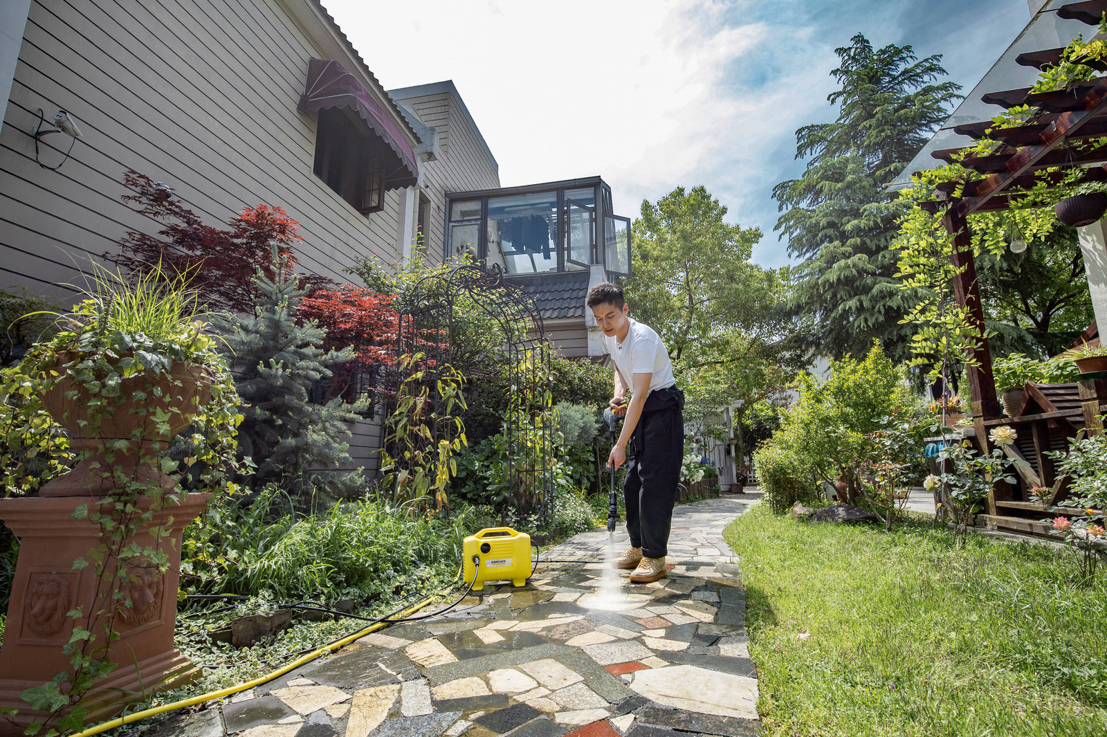 Karcher K2 Power VPS Pressure Washer – Compact Home Cleaning KARCHER