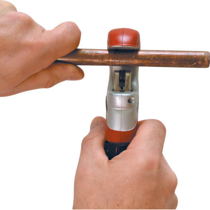 3-30mm SPRING LOADED AUTOMATICPIPE CUTTER