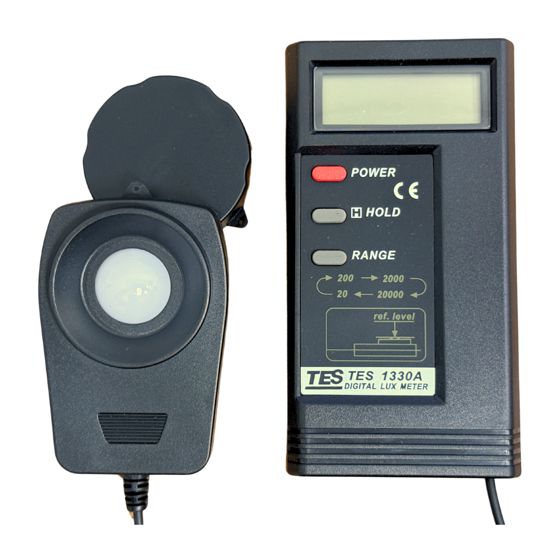 TES-1330A Light Meter