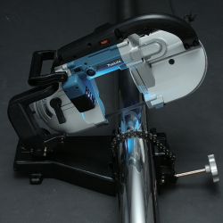 Makita 2107F Portable Band Saw – 710W Heavy Duty Cutter