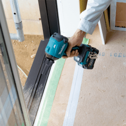 Makita AS001GA105 / AS001GZ03 40V Cordless Dust Blower | Powerful & Compact