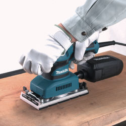 Makita BO3710 93mm Finishing Sander