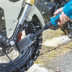 Makita DHW180Z01 18V Cordless High Pressure Washer for Cleaning Tasks