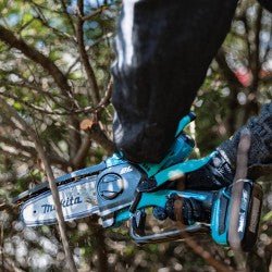 Makita DUC150Z 18V Pruning Saw – 150mm Bar for Fast, Clean Cutting