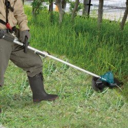 Makita DUR191LRT2 18V Cordless Grass Trimmer with High-Power Cutting