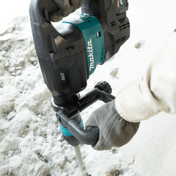 Makita HM001GM202 / GZ 40V Cordless Demolition Hammer – Powerful & Durable Too