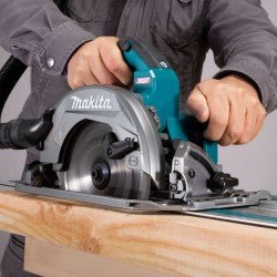 Makita HS004G 40V Cordless Circular Saw (190mm) | XGT Precision Power MAKITA