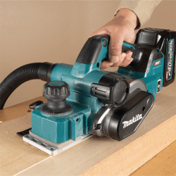 Makita KP001GM201 / GZ 40V Cordless Planer 82mm | High Power & Precision