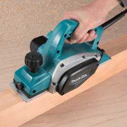 Makita M1902B 82mm Power Planer – Smooth & Accurate Wood Finishing MAKITA
