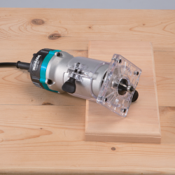 Makita M3701B 6mm Trimmer – Lightweight Precision Woodworking Tool MAKITA