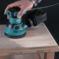Makita M9204B Sander – Powerful Compact Tool for Smooth Finishing MAKITA
