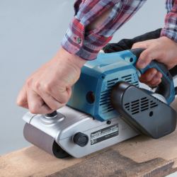 Makita M9400B Belt Sander – Heavy Duty High-Speed Surface Finisher MAKITA