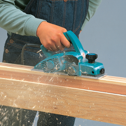 Makita N1900B Power Planer 82mm | Compact Precision Wood Planer MAKITA