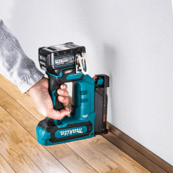 Makita PT001GD101 / PT001GZ 40V Cordless Pin Nailer – Precision Finish