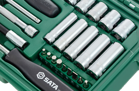 SATA 09001 36-piece 1/4" drive metric socket set with ratchet, extensions, bits & more in a durable carry case for versatile use.