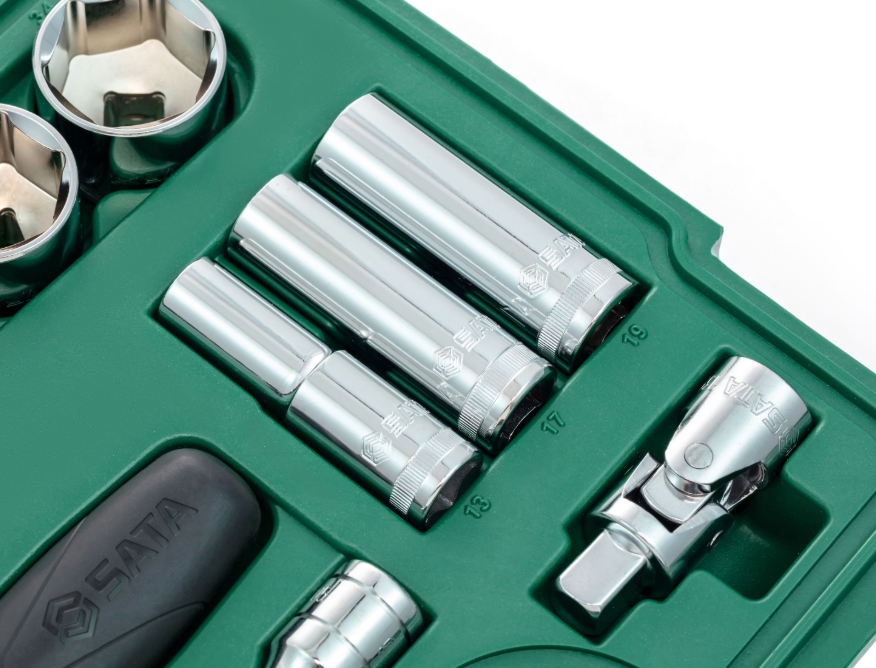 SATA 09005 23-piece 1/2" drive metric socket set with ratchet, extension bar, universal joint & 3-way adaptor in a durable case.