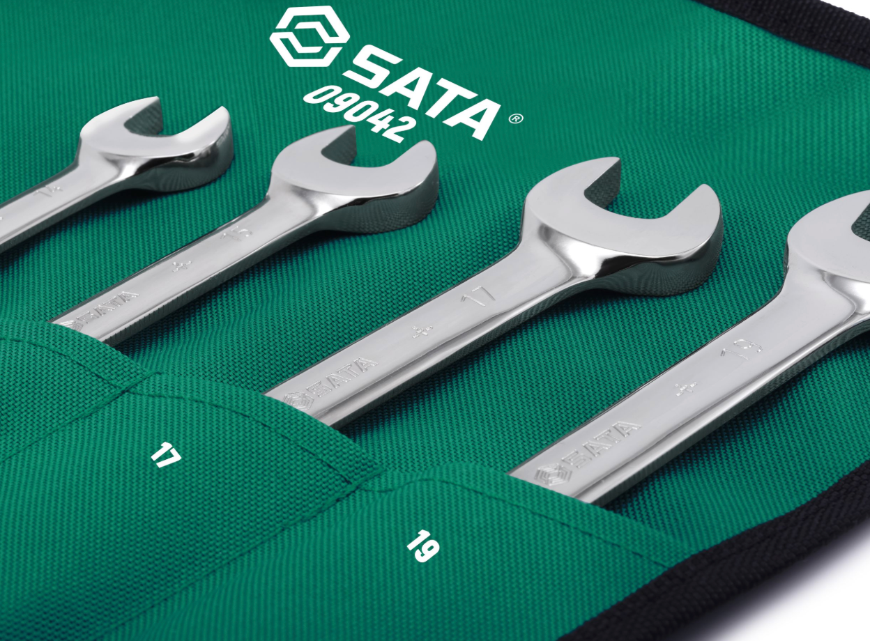 SATA 09042 7-piece flex head ratcheting wrench set, metric 10-19mm. Pivoting head for improved access in tight spaces.