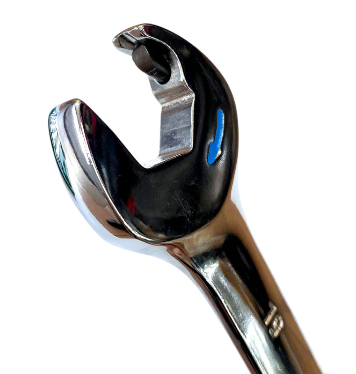 SATA 09079 8-piece combination ratcheting wrench set, metric 8-19mm. Fast, efficient fastening for everyday use.