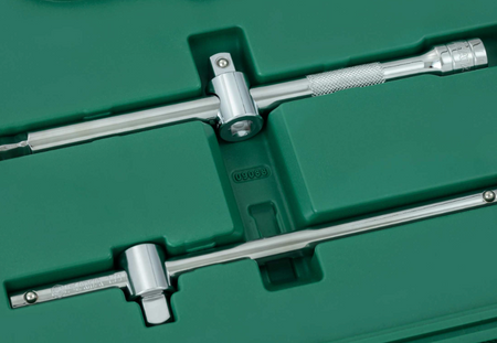 SATA 09088 22-piece 1/2" drive SAE socket set with ratchet, speeder, extension bars & universal joint in a durable case.
