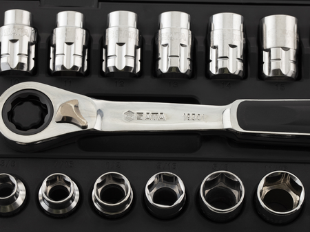 SATA 09134 21-piece 20mm drive pass-thru ratchet socket set, metric & SAE sizes. Fastens nuts on long screws with ease.