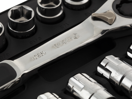 SATA 09134 21-piece 20mm drive pass-thru ratchet socket set, metric & SAE sizes. Fastens nuts on long screws with ease.