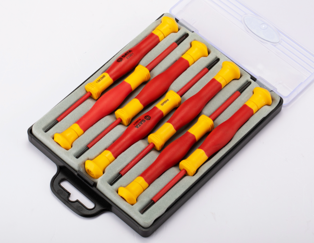 Shop the SATA 09318 7-Piece VDE Precision Screwdriver Set: 1000V rated, S2 steel shanks, slotted & Phillips tips. Tested to 10000V, IEC/EN 60900 certified.