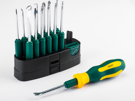 Shop the SATA 09346 16-Piece Interchangeable Screwdriver Set: SVCM bits, slotted, Phillips, Torx, hooks, nail puller. Heat-treated for durability.