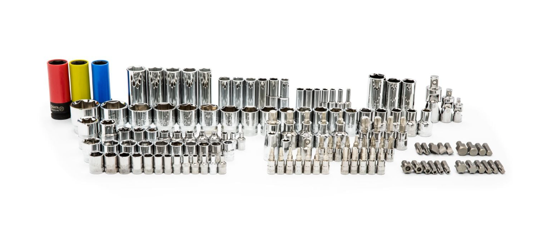 Master any job with the SATA 09546G 180-piece metric ratchet & socket set. Includes 1/4", 3/8", and 1/2" drives in a robust, organized storage case.