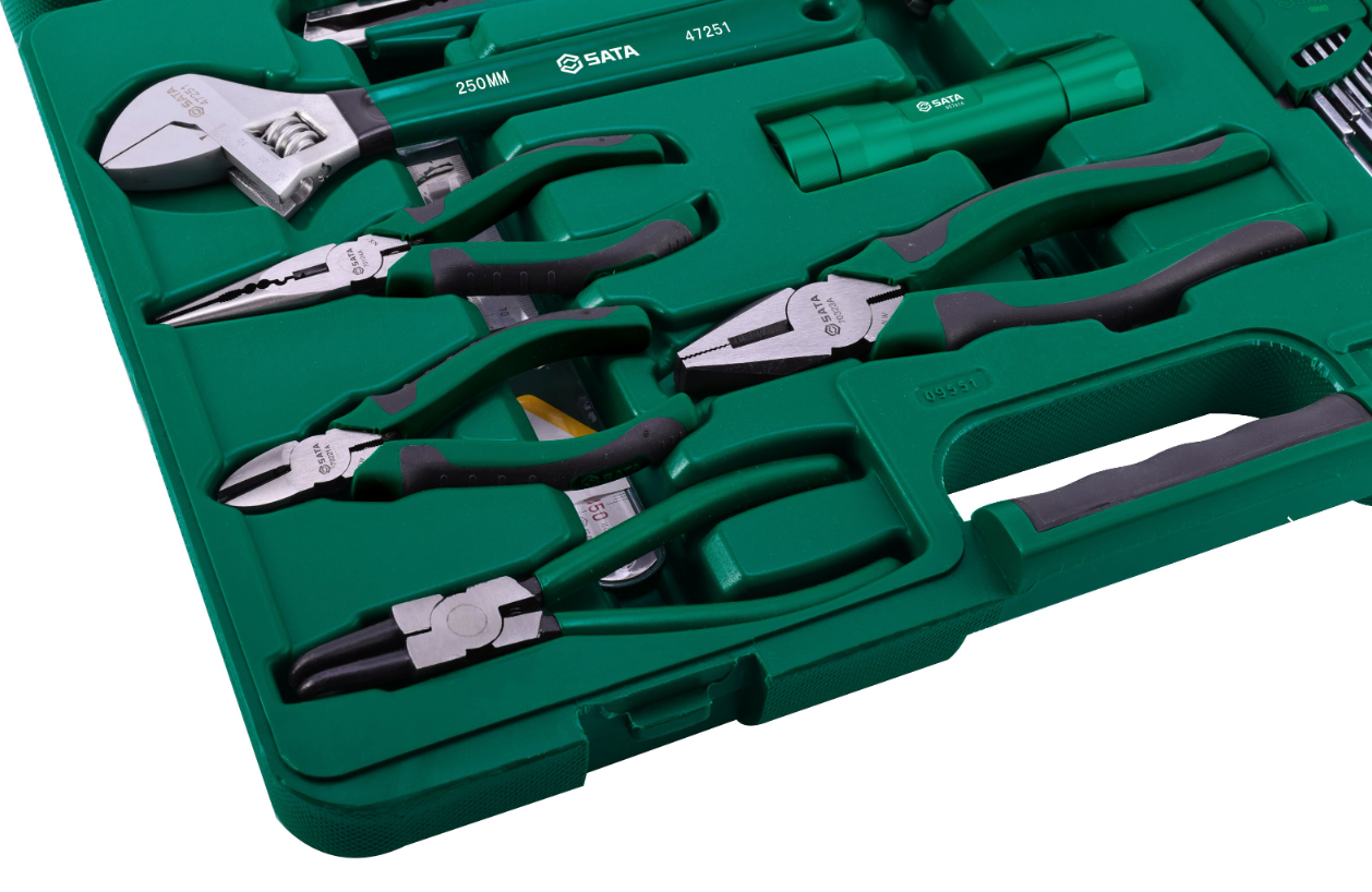 Keep elevators running with the SATA 09551 33-piece repair tool set. Includes specialized wrenches, pliers, and testing tools in a durable, organized case.