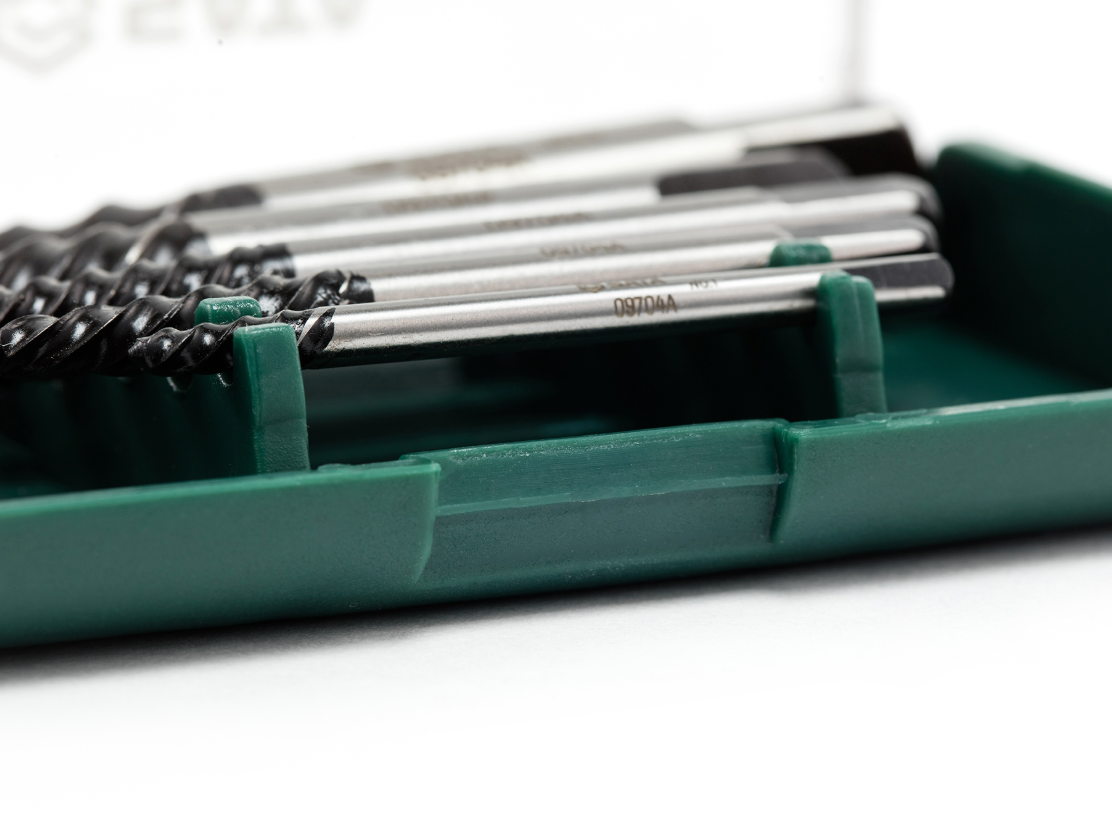 Easily remove broken screws with the SATA 09704A 5-piece coarse threaded extractor set. Reliable performance for tough extraction tasks. Shop now.