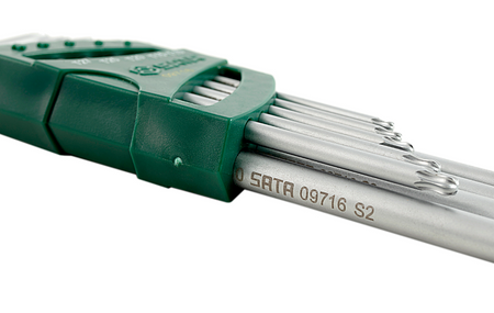 Reach deep with the SATA 09716 9-piece extra long arm ball point Torx® key set. Durable S2 steel, rust-resistant finish, and flexible tilting operation.