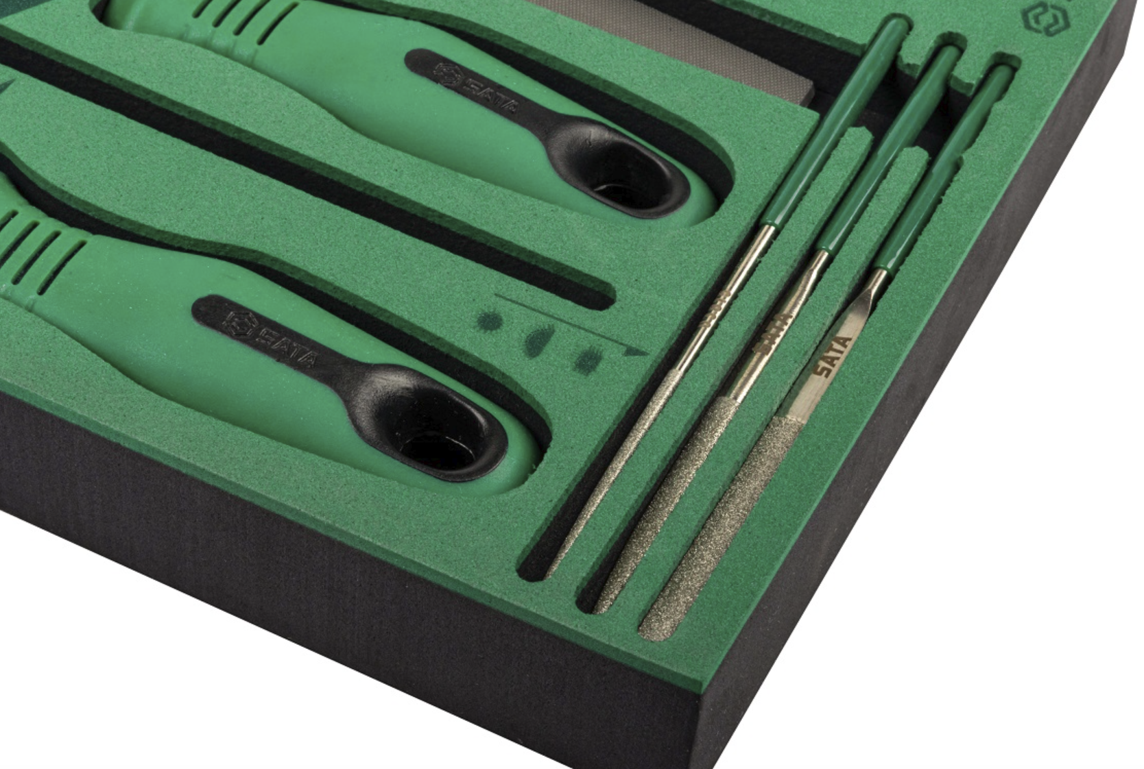 Complete your workshop with the SATA 09910A 8-piece file set. Includes various 8" files and needle files for precision shaping. Perfect for professional use.