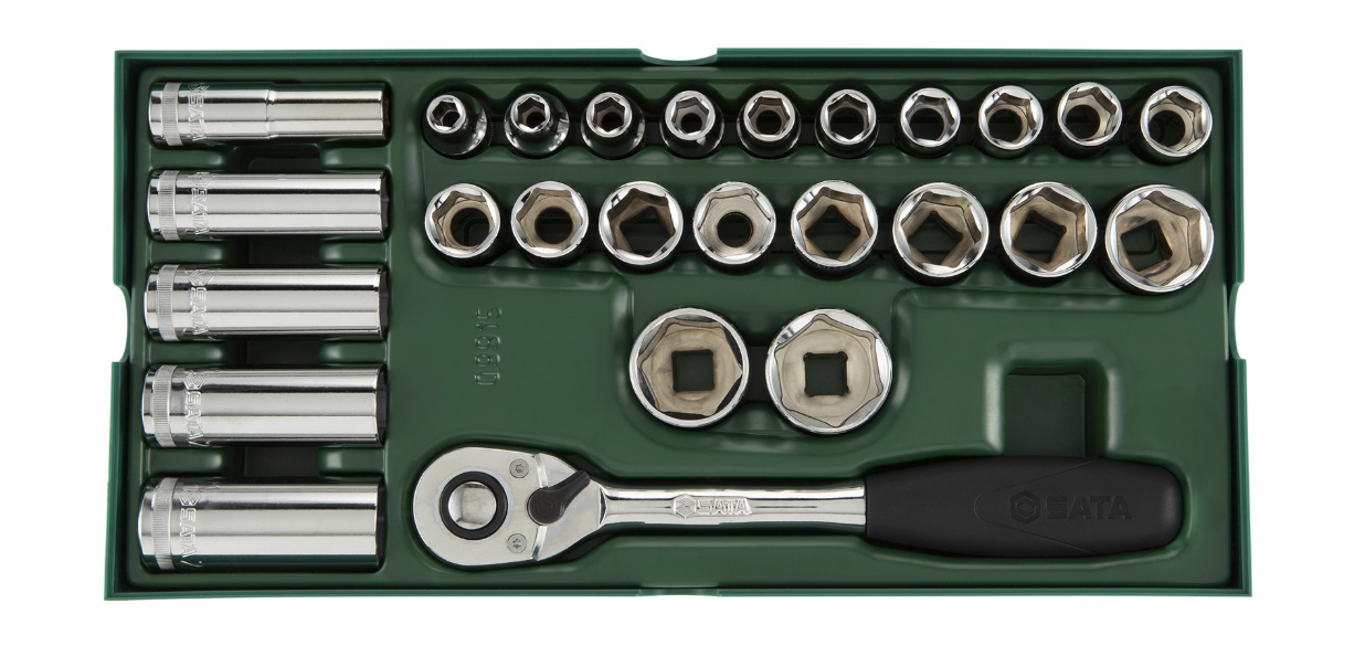 Organize your workshop with the SATA 09915 26-piece 1/2" drive socket set. Includes quick-release ratchet and fits SATA 95107 tool cart drawers perfectly.