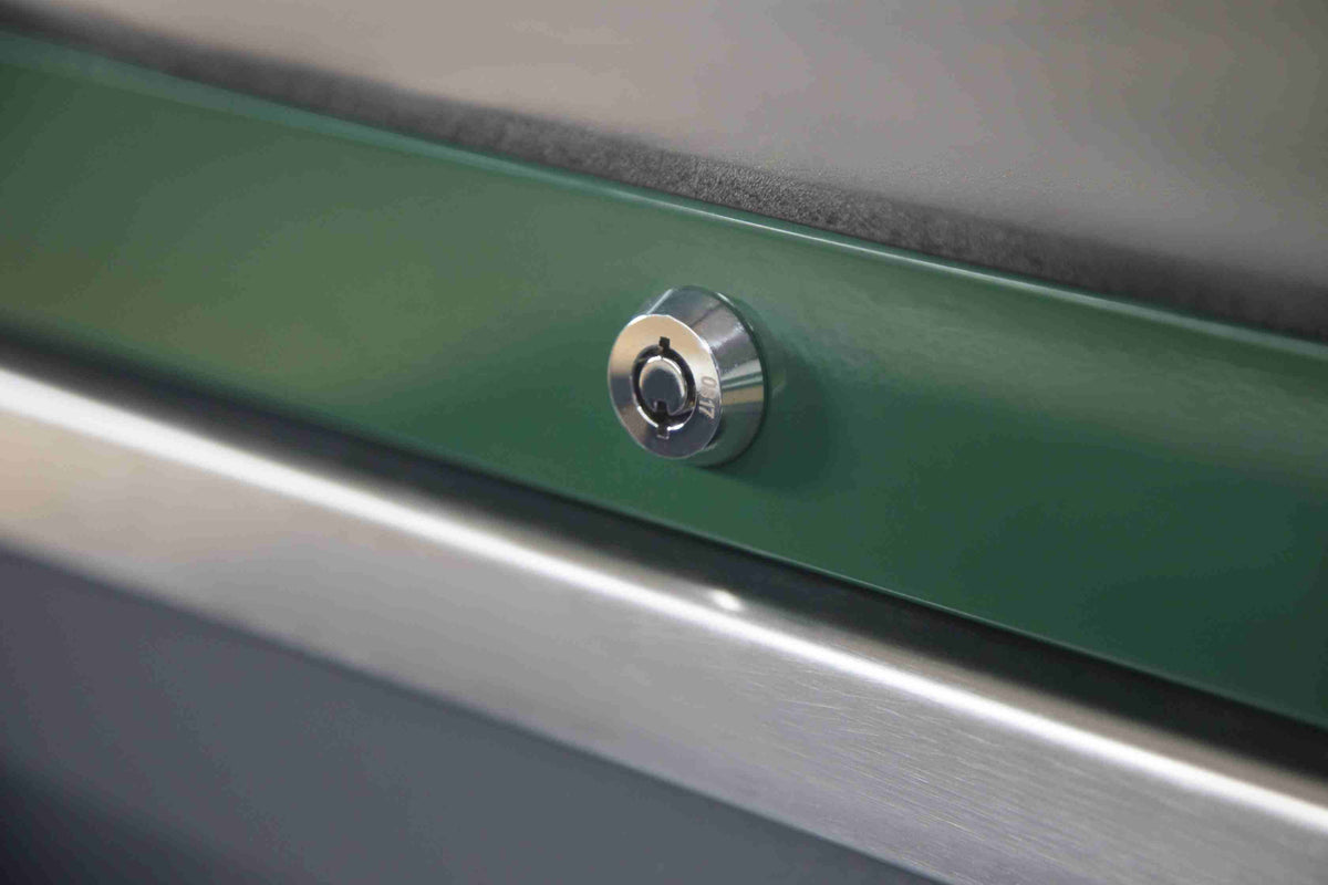 A green and gray SATA 95123 2-Drawer Tool Cart 770×470×896mm come with key locking drawer