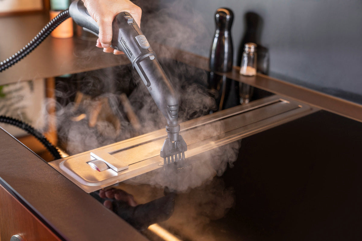 Karcher steam cleaner SC 2 Deluxe using on kitchen