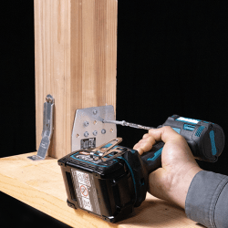 Makita TD003GA201 / TD003GZ 40V Cordless Impact Driver