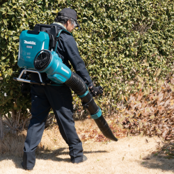 Makita UB004CZ Battery Powered Blower – High-Performance Cordless Airflow