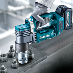 Makita WT001GZ 40V Cordless Shear Wrench – High Torque Performance