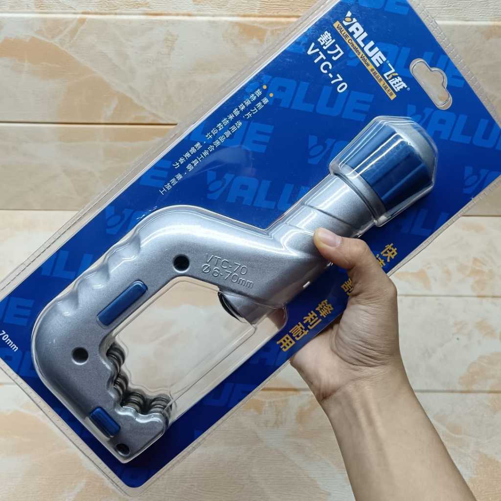 VALUE VTC-70 tube cutter big size(1/4-2-5/8)(6mm-70mm)tool alat potong paip tembaga airconditioner pipe cutter deburring Techno Tools & Equipment